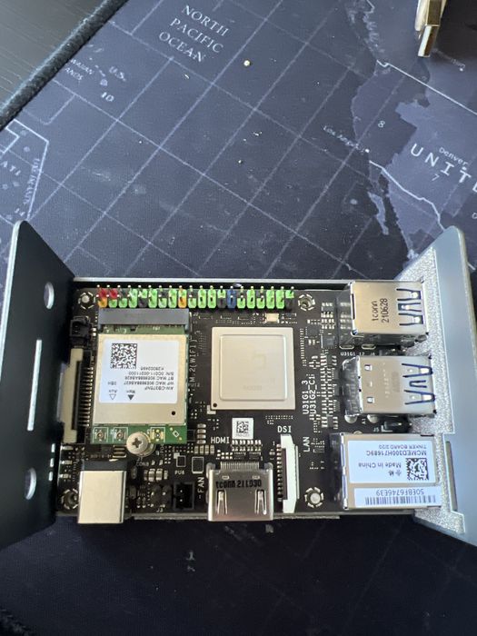 Tinkerboard 2 cu carcasa fanless
