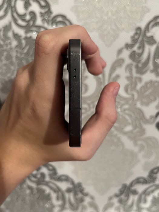 Продам Samsung s24.