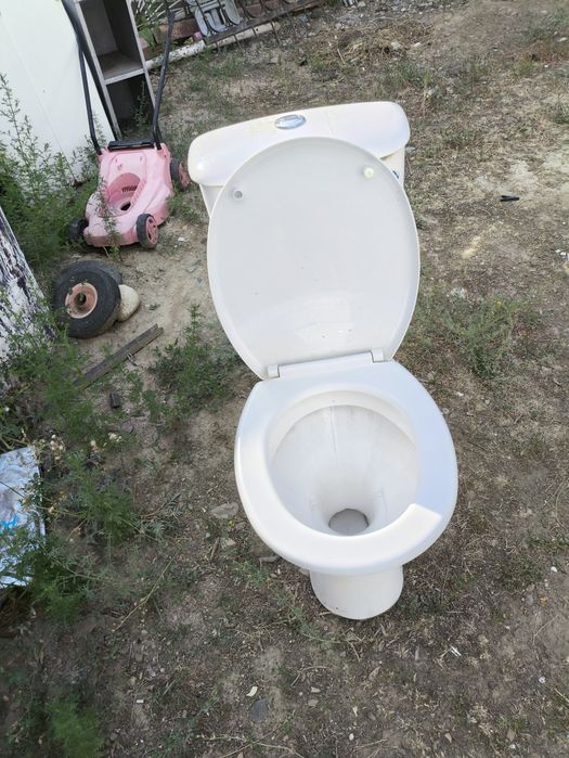 Унитаз цена  18 000