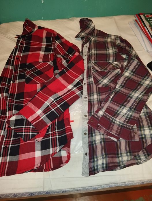 Продам рубашки на девочку подростка