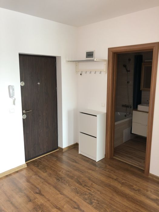 Inchiriez apartament 2 camere + parcare, City Residence, langa gara