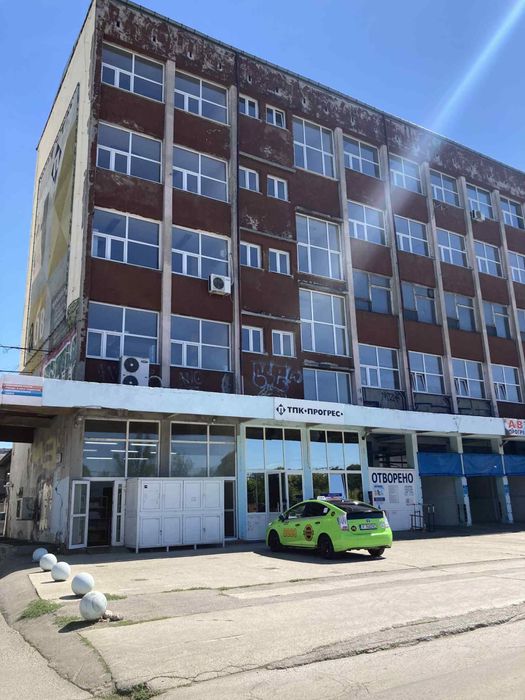Продава се Промишлена сграда в Русе, Дружба 3 - 816 кв.м за 2819 €/кв.м - Снимка #23
