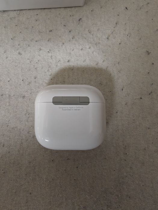 Apple Airpods 4-тожпоколение