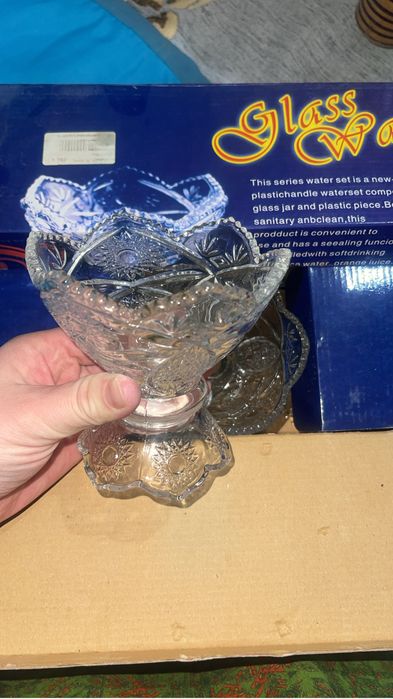 Диван,посуда кілем тегін бәрі