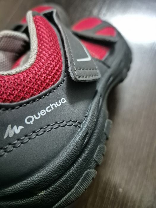 Vând încălțăminte copii.