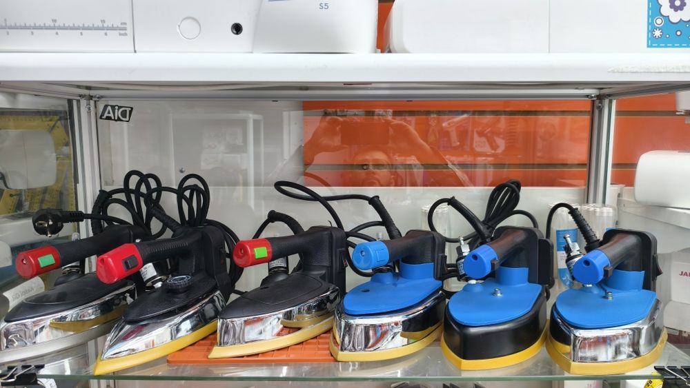 Утюг паравой полупромышленный