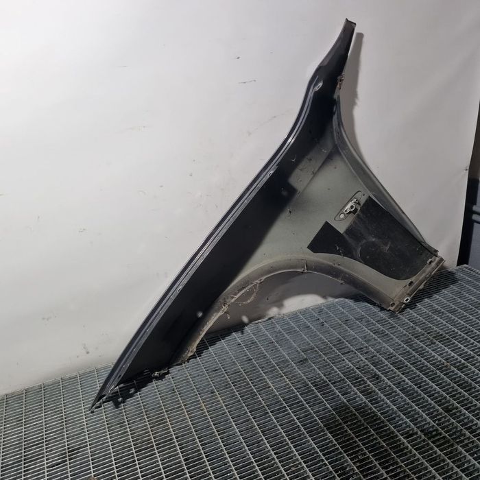 Aripa Dreapta Fata BMW X1 E84 2009 - 2015 4 Usi Sparkling Bronze Metallic B06 (1467)