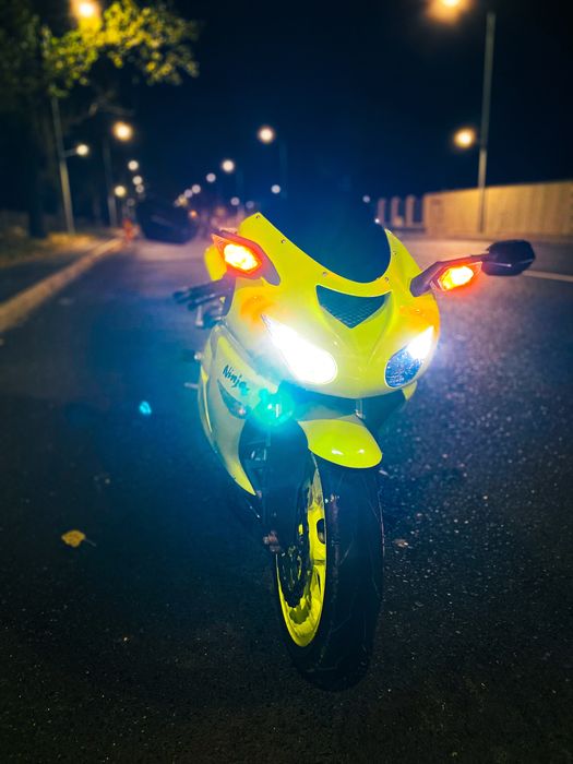 Kawasaki ninja zx10r