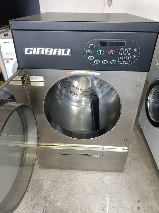 Професионална сушилня. Girbau 10 кг, въздуховодна. Доставка за София