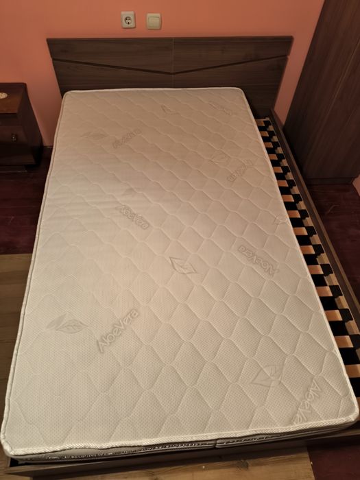 Двулицев матрак мемори  Naturcare Aloe Vera