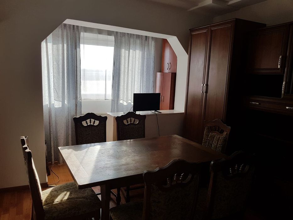 Garsoniera inchiriat