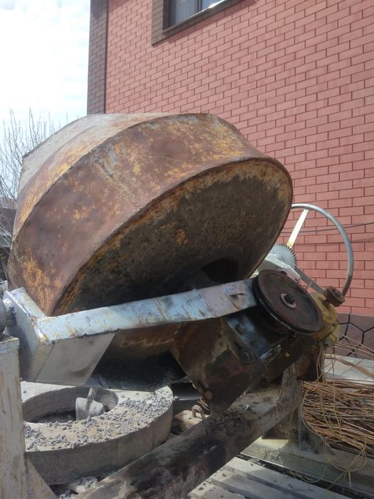 Бетономешалка б/у