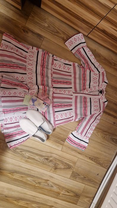 Рокля с фолклорни мотиви-л размер