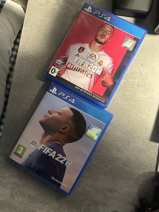 2 диска за 5к Fifa 20 fifa 22 ps4 комплектом