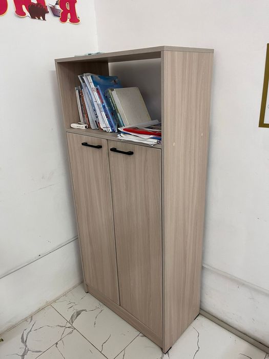 Оқушы парталары, тақта, шкаф, диван