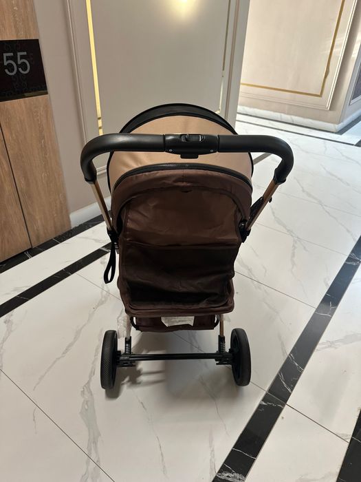 Коляска новая Wisesonle