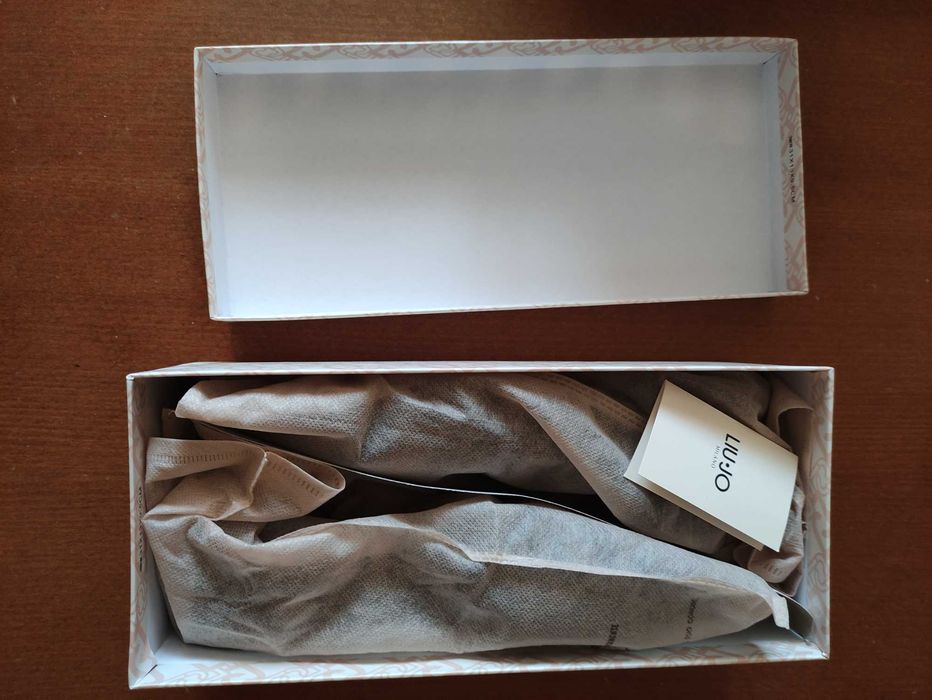 Liu Jo Остри обувки Viola от кожа и еко кожа