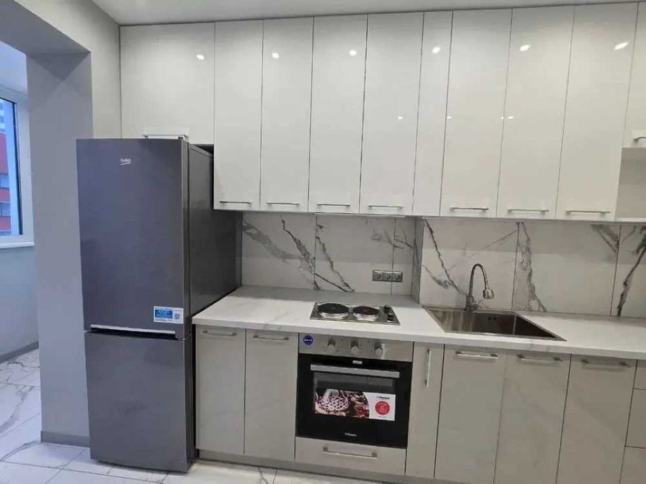 Дава се под наем Двустаен апартамент в София, Зона Б-18 - 62 кв.м за 484.5 € - Снимка #3