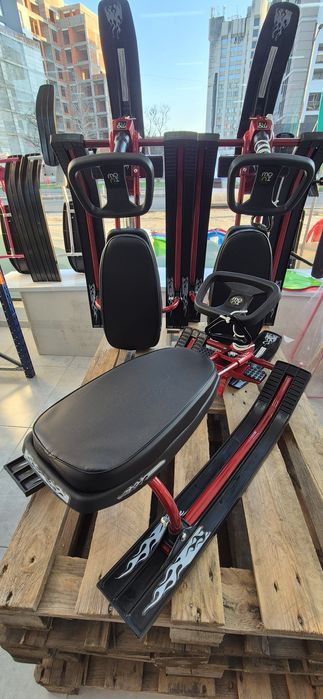 Шейна Снежко ( Чук и Гек) червена и синя