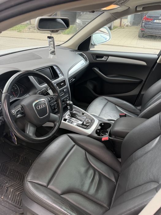 Audi Q5 QUATTRO 2012