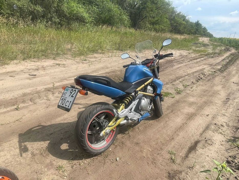 Продам Kawasaki ER6N 650 кубов ДВС
