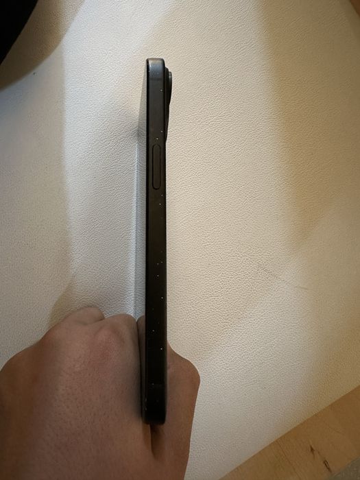 Vand Sau Schimb Iphone 15 impecabil