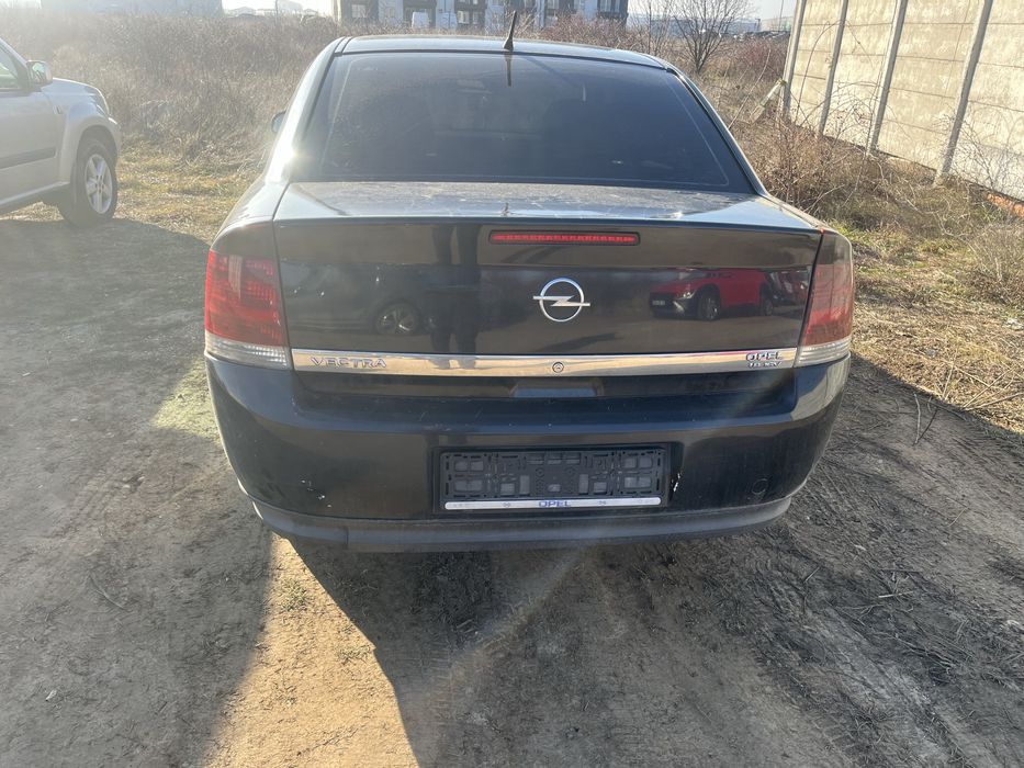 Dezmembrez Opel Vectra C 1.8 benzina z18xe 2002-2007