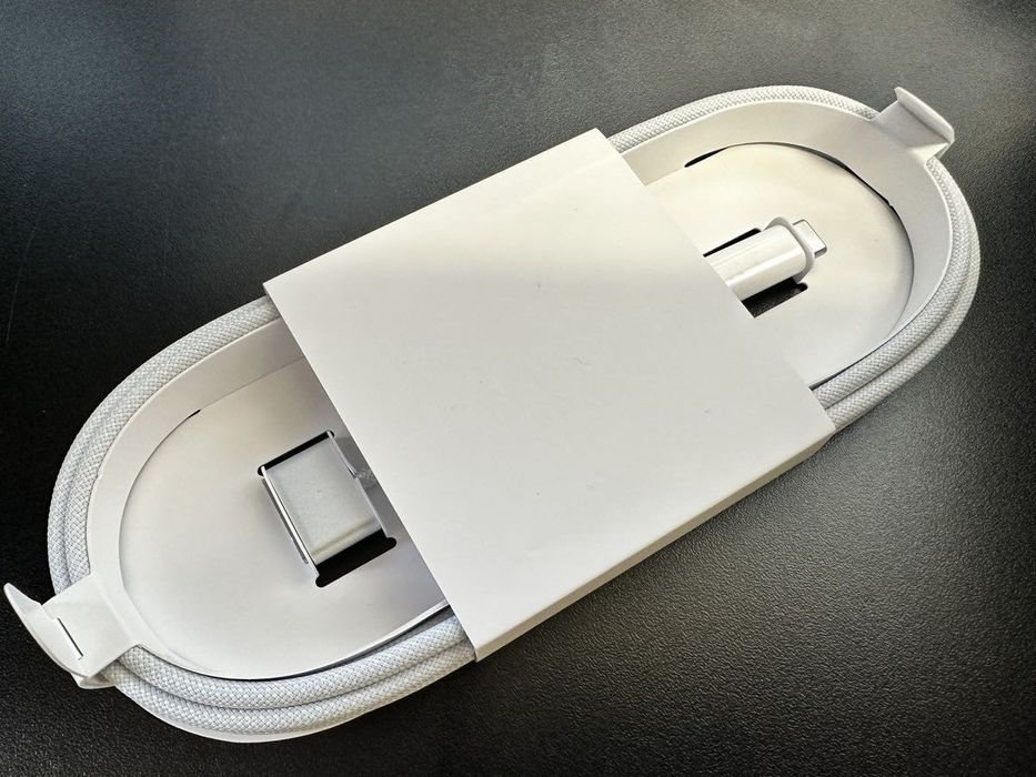 Apple USB-C to MagSafe 3 Cable (2 m) оригинал