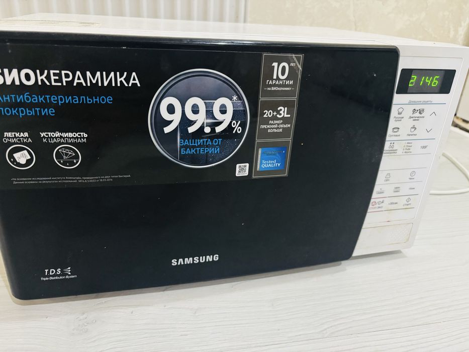 Микроволновка в хорошем состояние