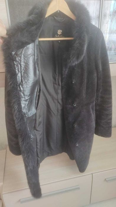 Продам женскую шубу