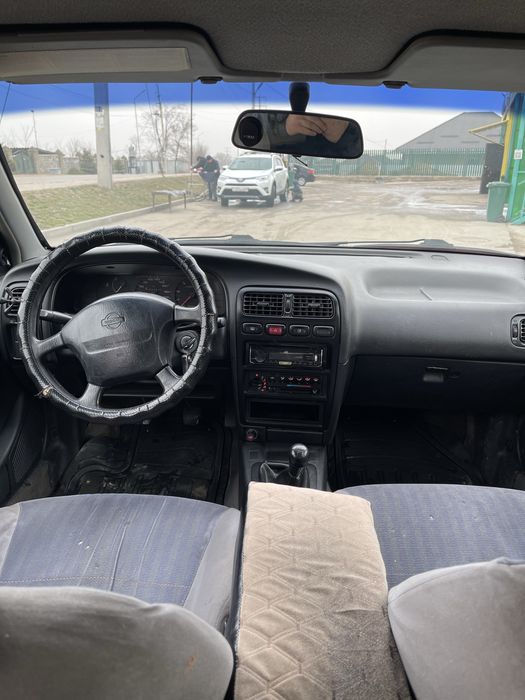 Срочно продам Ниссан примера