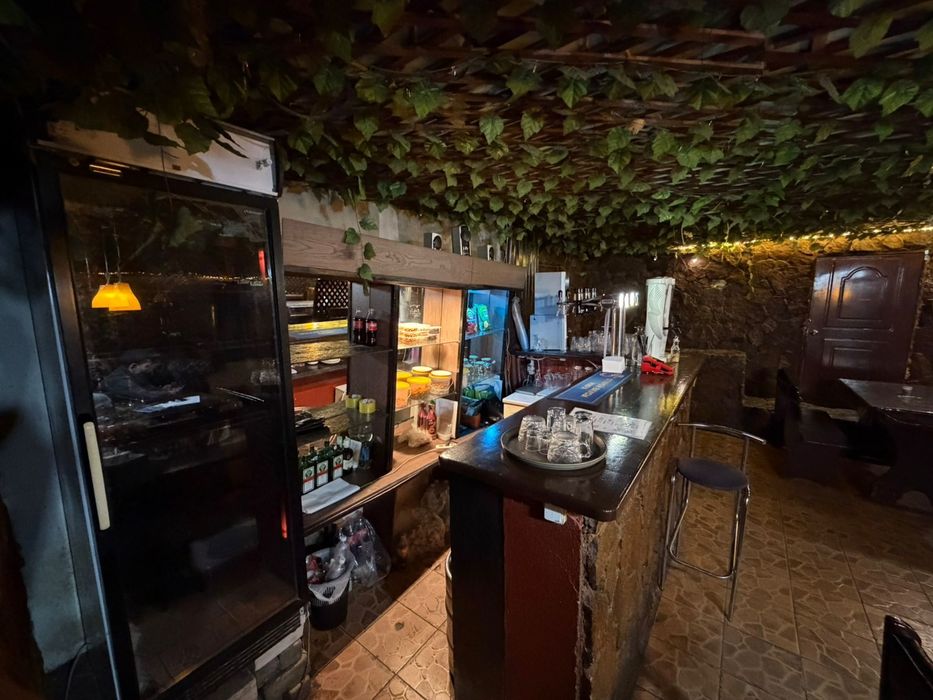 Кафе действующее сдам