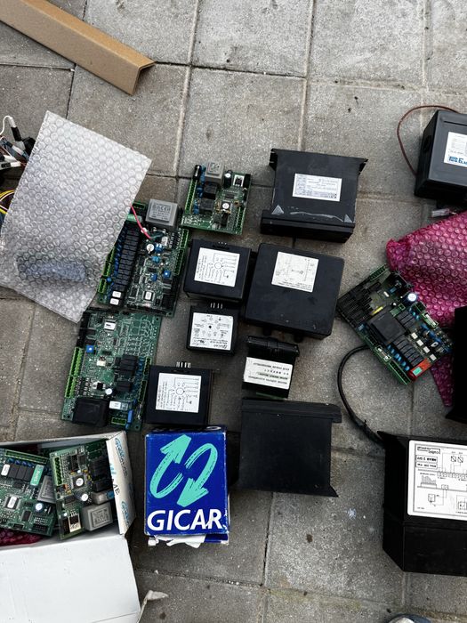 Rasnita si  placa baza expresor.