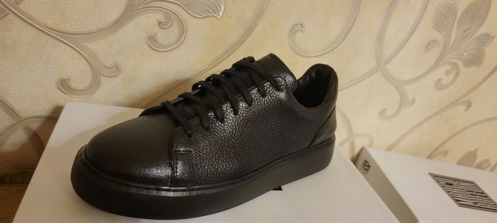 Турецкий кожаный кроссовки