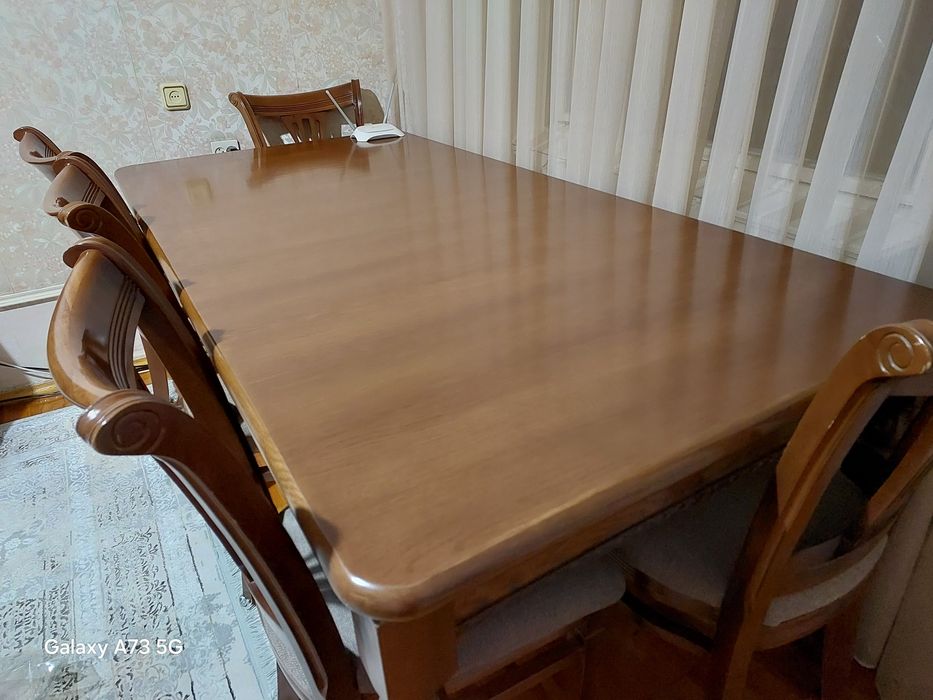 Стол  из дуба  2 м на 1м