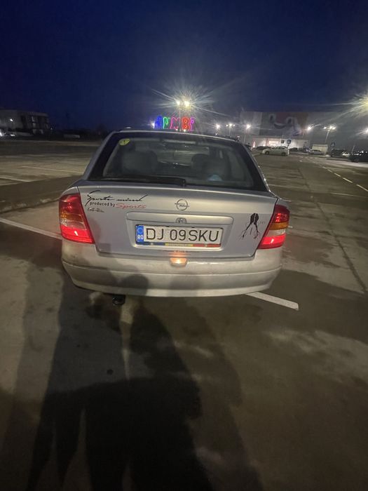 Opel astra g1.6 8V