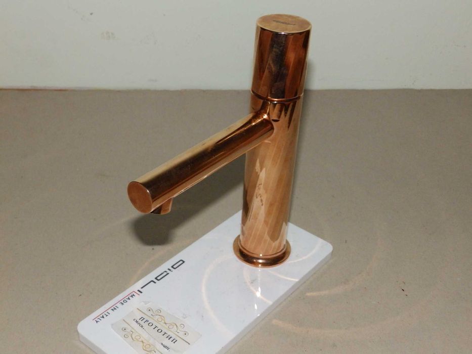 Батерия за баня, смесител Oioli Navona - Italy, чешма