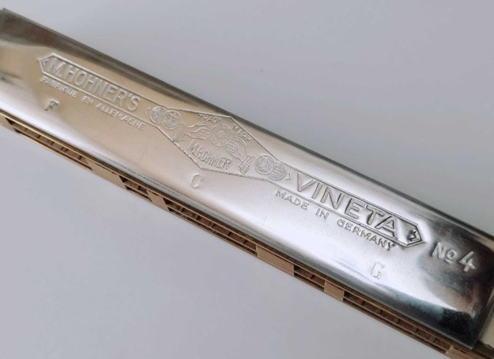 Veche Muzicuta Hohner seria Vineta nr. 4, copii
