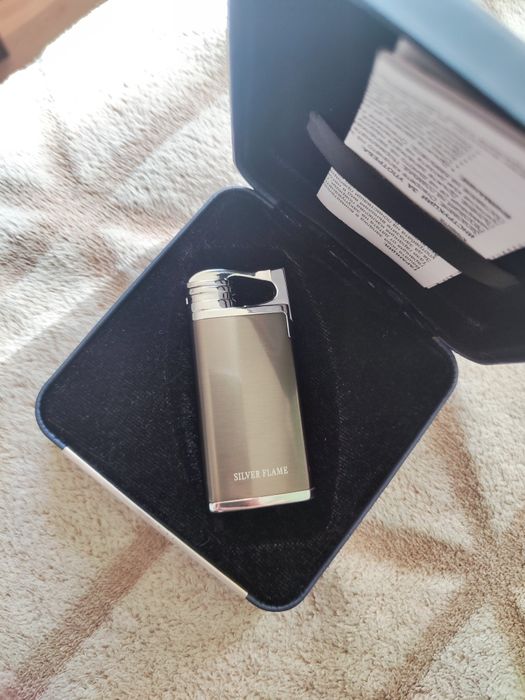 Нова Запалка Silver Flame SF218 сива сребриста