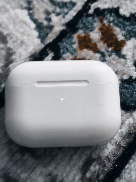 Airpods pro продам