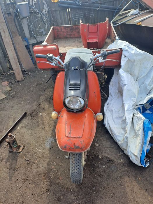 Мотороллер в отличном состоянии  с документами