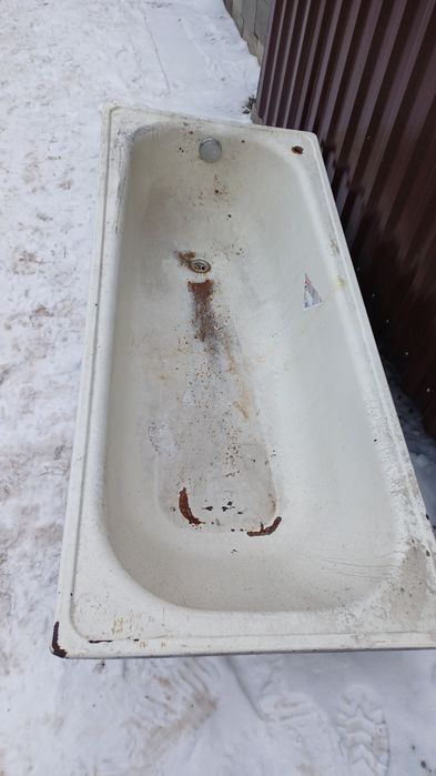 Продам ванну б/у