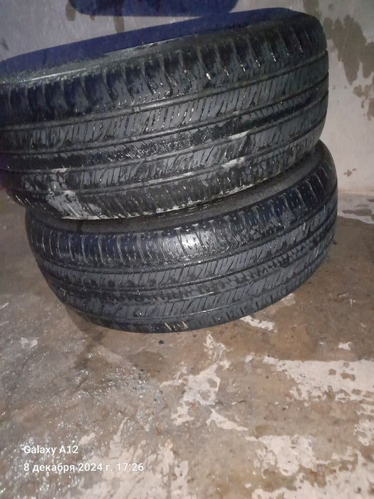 Auston baloon 2 dona narxi 300ming so'm 205ga 65 15 holati yaxshi o'zi