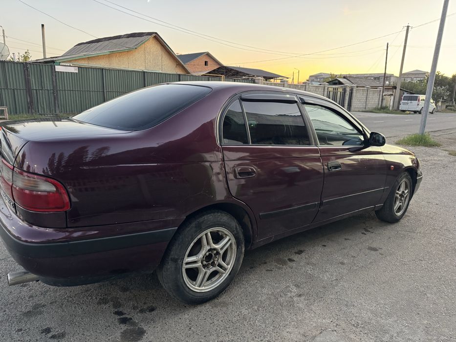 Toyota carina E