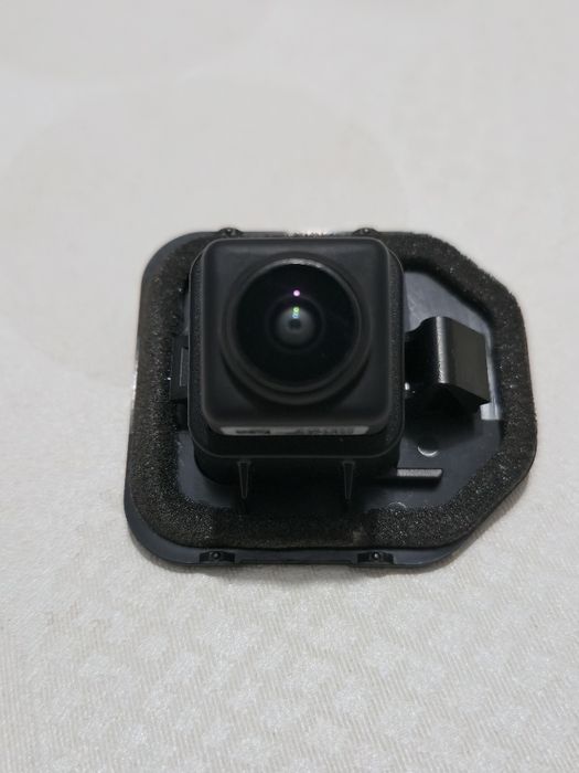 Камера заднего вида на Nissan X-trail