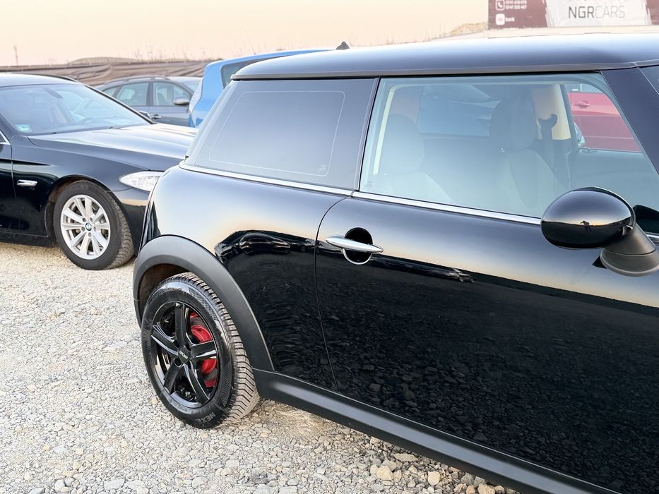 Mini Cooper 2011 1.6D Euro 5 Rate/Garantie/Revizii