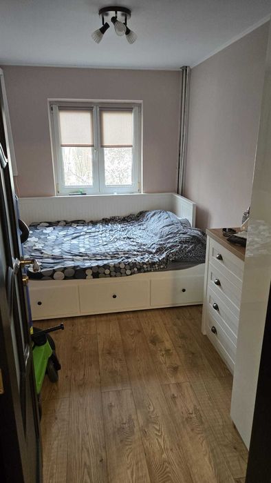 Apartament 2 camere modificat in 3 camere zona centrala