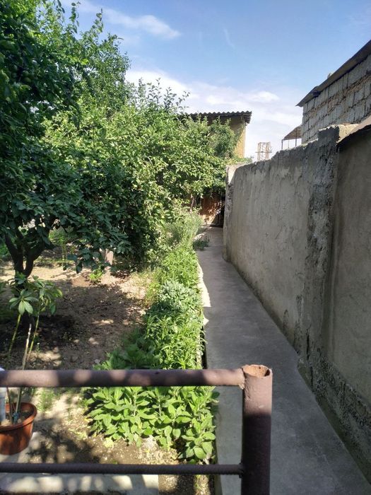 Ховли (коттедж) сотилади