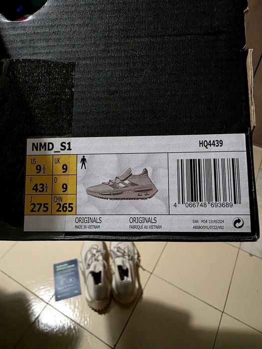 Обувки мъжки оригинални ADIDAS NMD S1 размери EU43,5