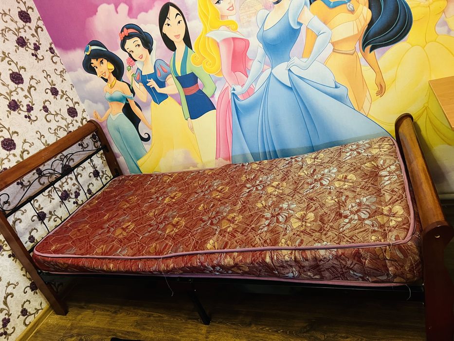 Продам кровать